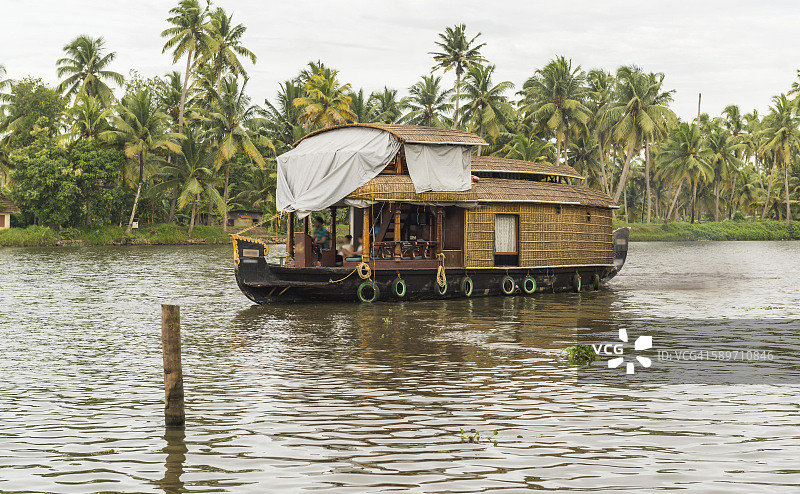 库马拉孔的船屋巡游图片素材