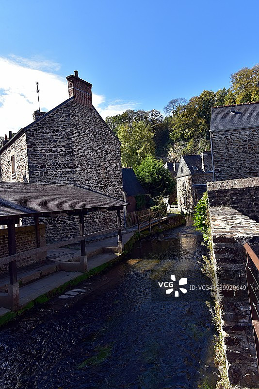 法国富热尔中世纪城市的洗衣房图片素材