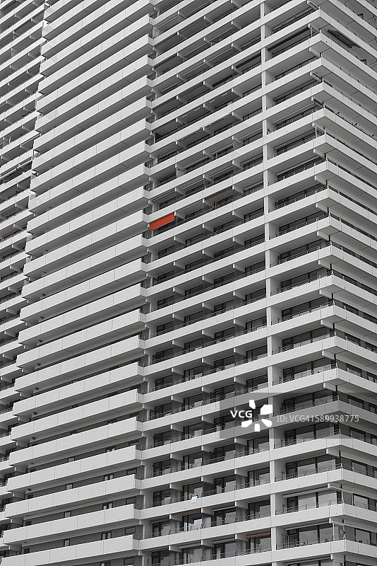 德国特拉弗明德海滨酒店，带红色百叶窗图片素材