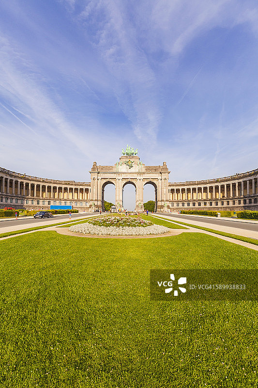 比利时布鲁塞尔五十周年纪念公园凯旋门柱廊图片素材