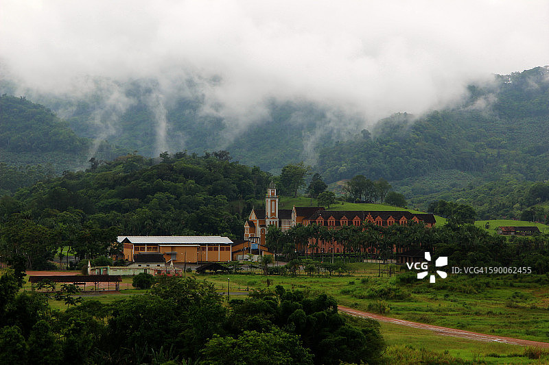 巴西大西洋雨林内的神学院图片素材