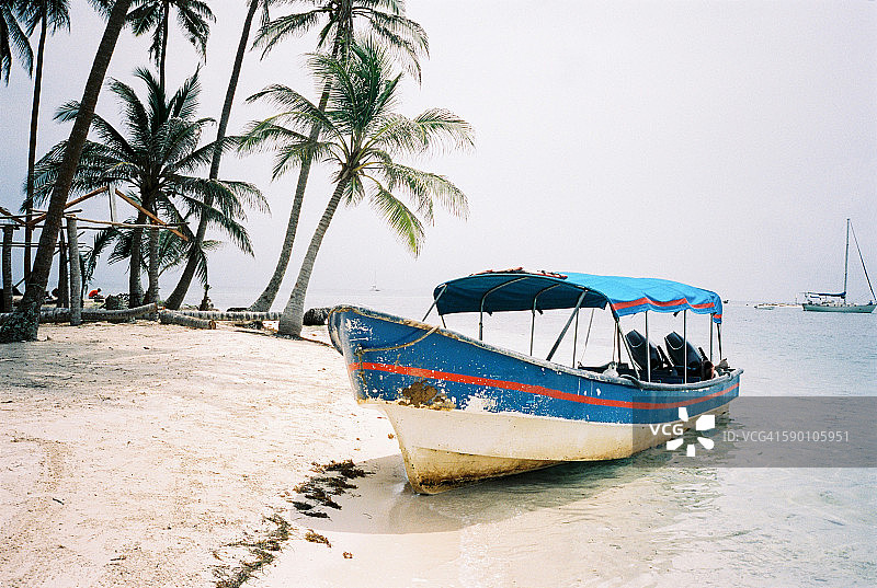 加勒比海船图片素材