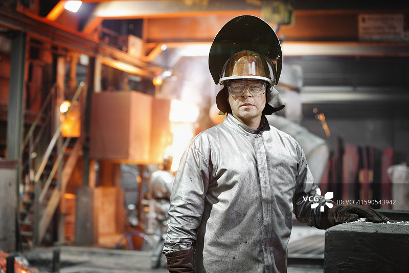 钢铁工人图片素材