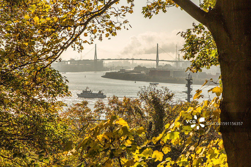 秋季汉堡科尔布兰德桥图片素材