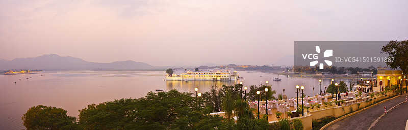 皮丘拉湖图片素材