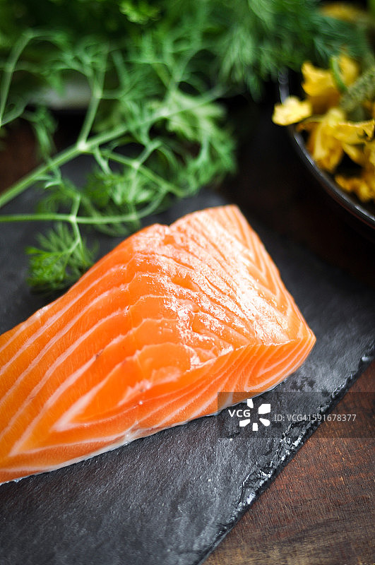 制作腌三文鱼图片素材