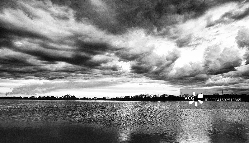 黑色和白色图片素材