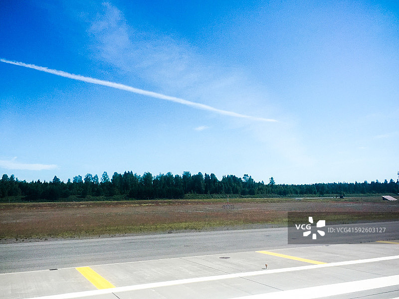 在机场图片素材