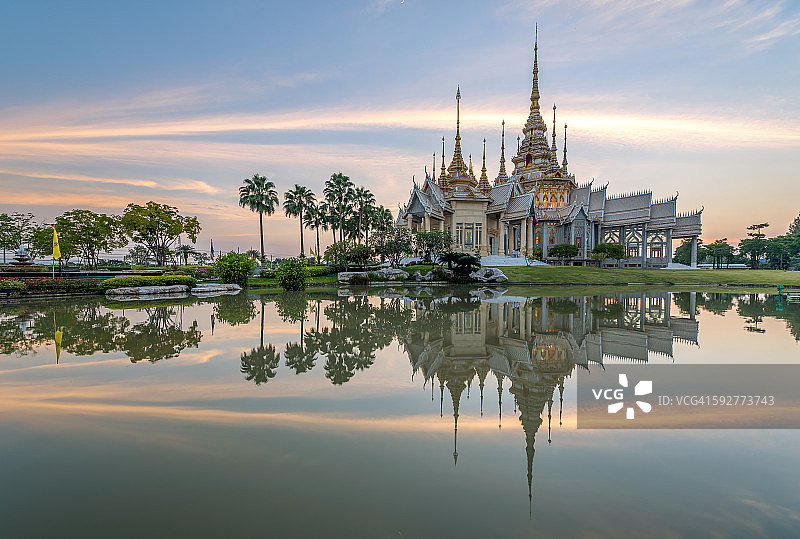 泰国呵叻府的精美泰国寺庙图片素材
