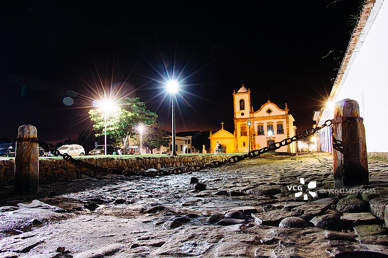 夜晚的帕拉蒂教堂图片素材