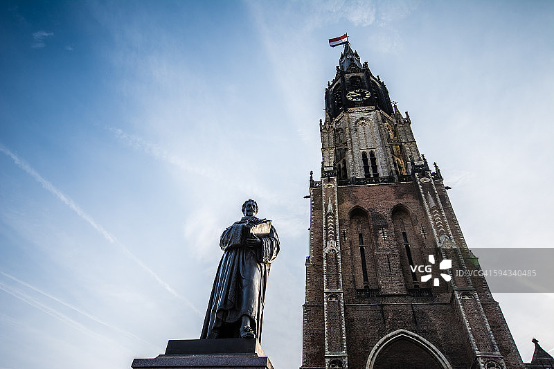 雨果·格劳秀斯雕像和新教堂图片素材