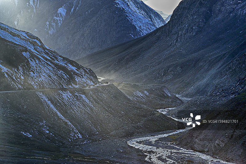壮丽的道路图片素材