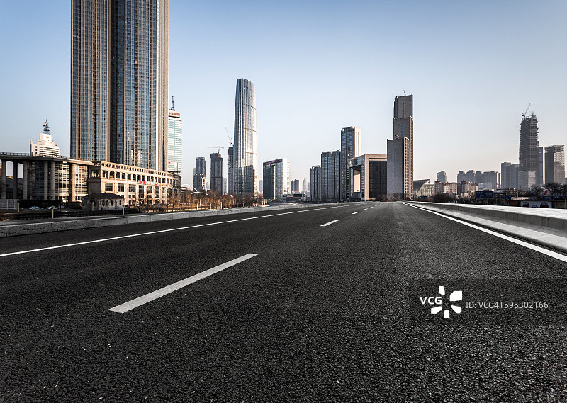 天津的空旷道路图片素材