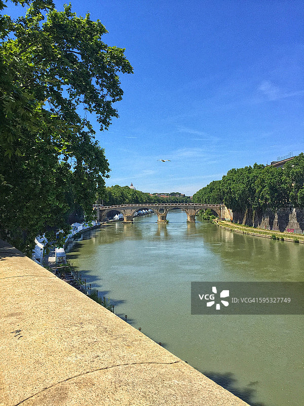 台伯河沿岸步道图片素材
