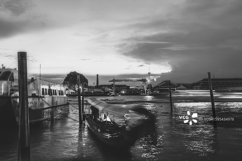 湄南河日落图片素材