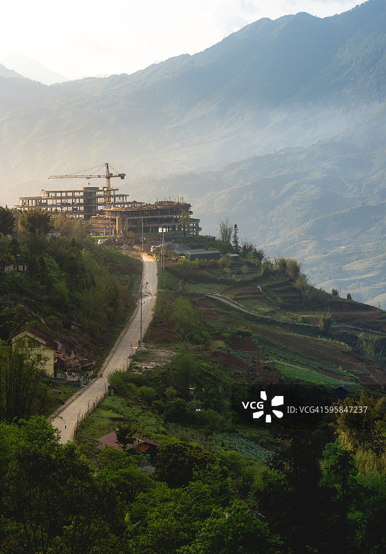 越南沙巴顶部的建筑工地图片素材