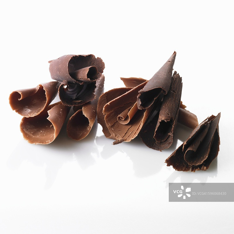 巧克力卷（黑巧克力和牛奶巧克力）图片素材