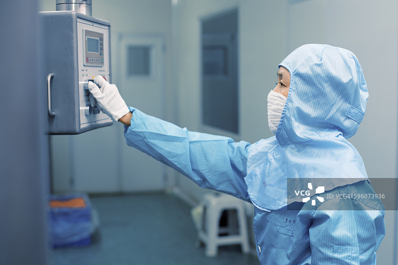 制药厂工人图片素材