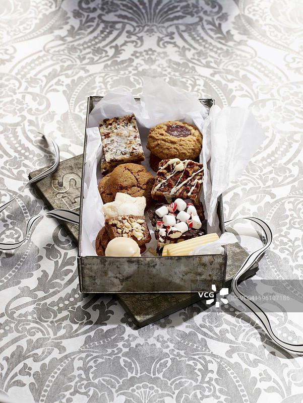 饼干罐里的各种圣诞饼干图片素材