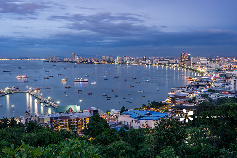 芭堤雅夜景图片素材