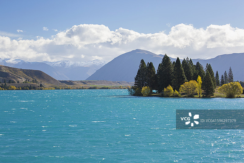 特威泽尔，鲁阿塔尼瓦湖的秋色图片素材