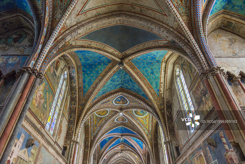 阿西西圣方济各圣殿内部图片素材