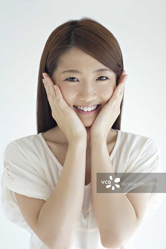 年轻女子的肖像图片素材