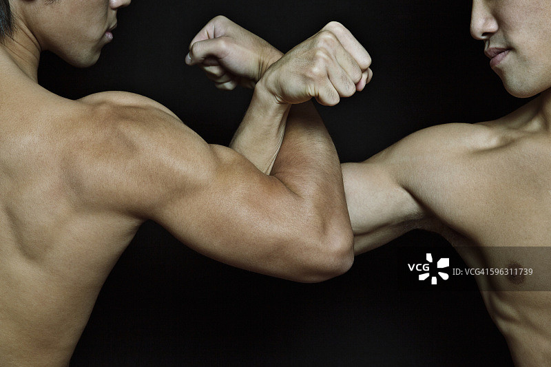 健壮的手臂图片素材