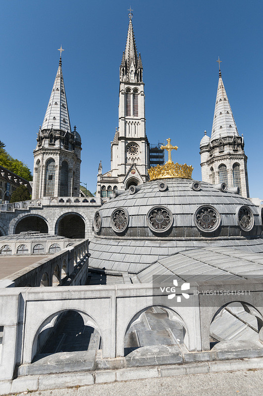 卢尔德圣母朝圣地图片素材