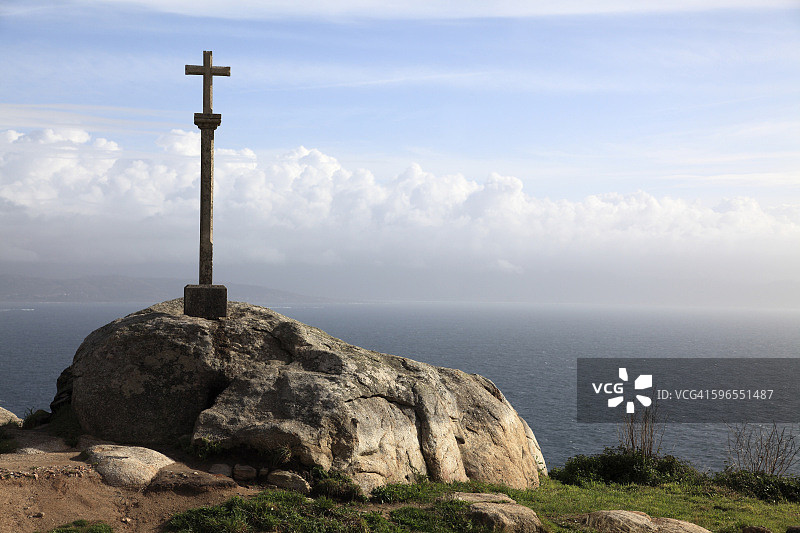 石十字架和菲尼斯特雷角图片素材