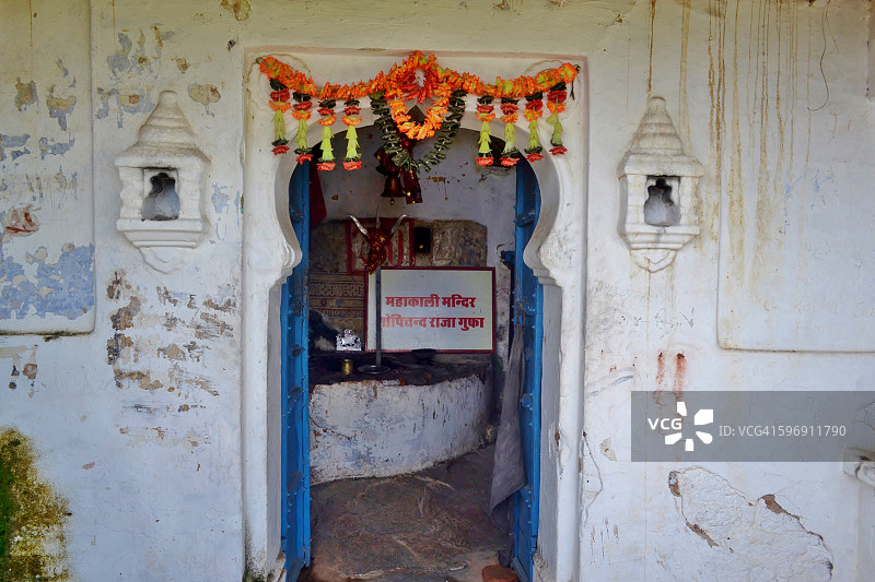 阿布山阿查尔加尔堡的玛哈卡利寺和拉贾·戈皮昌德洞穴图片素材