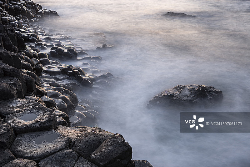 英国北爱尔兰安特里姆郡：巨人堤道图片素材