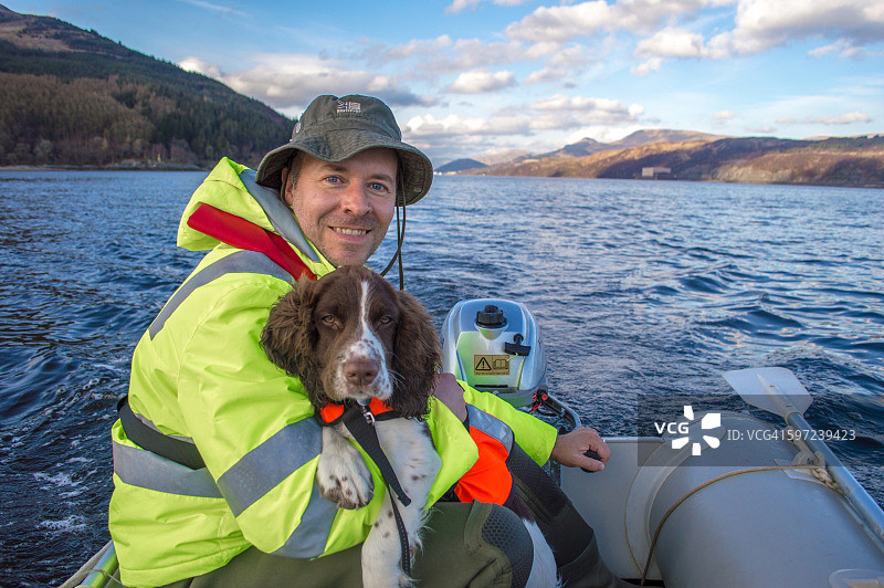 协助掌舵图片素材