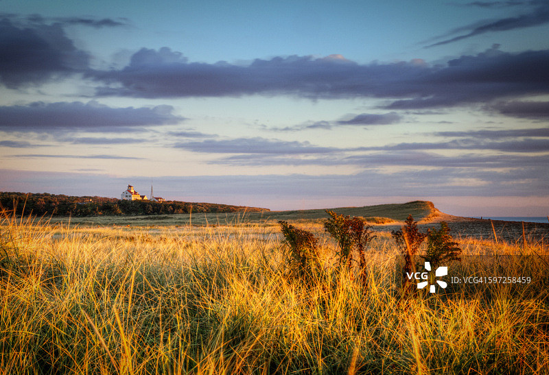 科德角灯塔海滩的日出沙丘图片素材