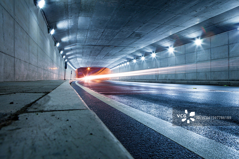 现代公路隧道地下通道图片素材