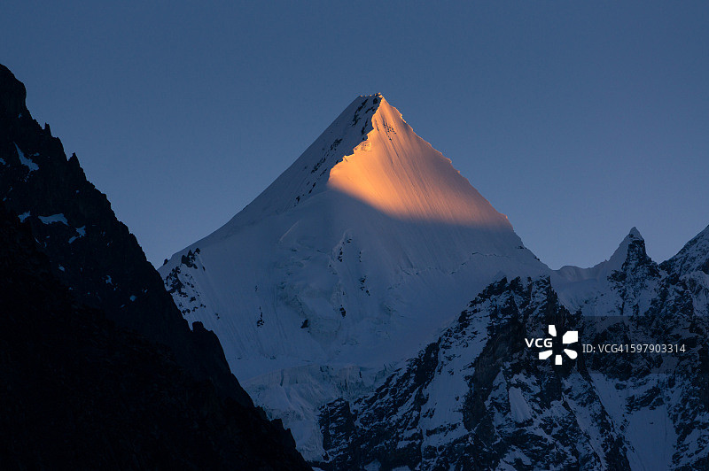 日出时的天使峰，协和图片素材