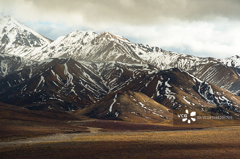 山间光芒图片素材