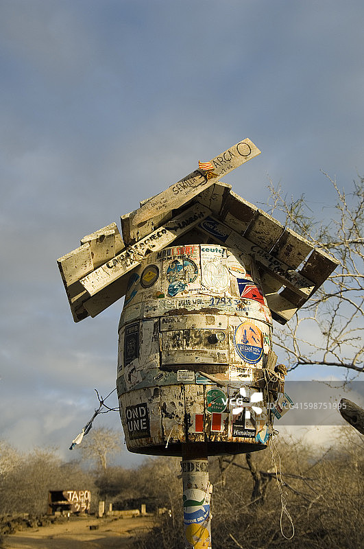 加拉帕戈斯群岛的“邮局”桶图片素材