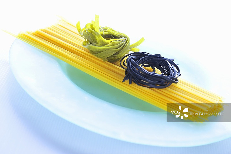 意大利面和宽面条图片素材