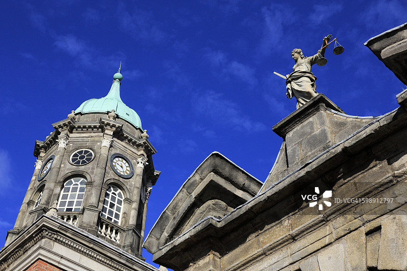 贝德福德塔与正义女神图片素材