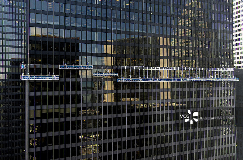 清洁窗户工人图片素材