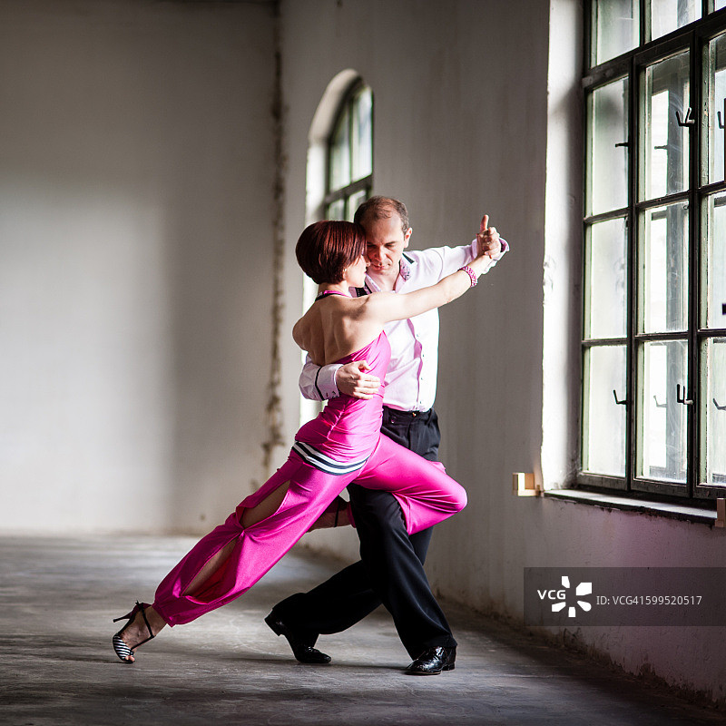 探戈姿势图片素材