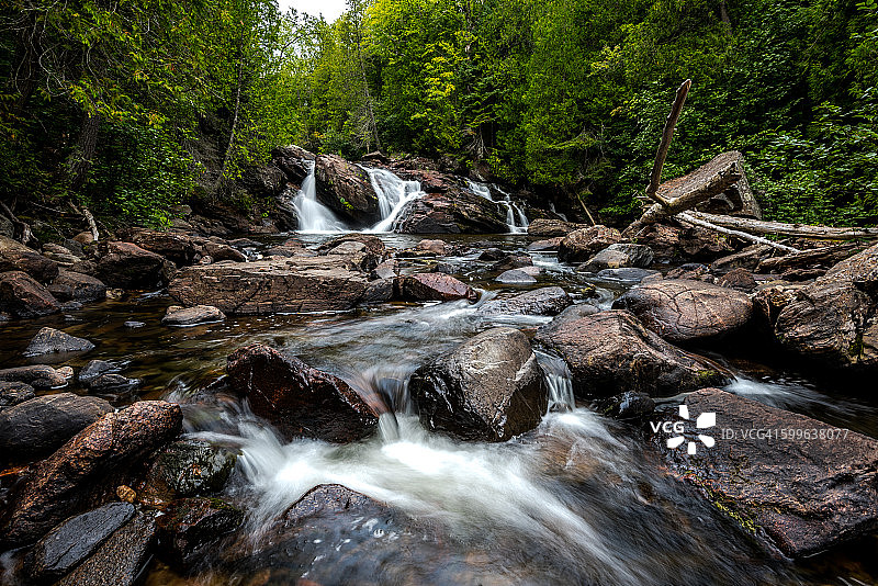 加甘图阿河瀑布图片素材