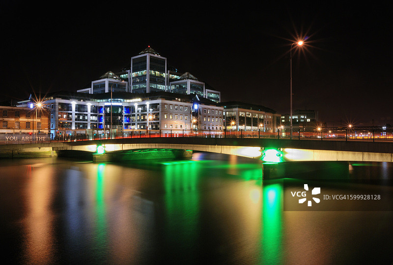 都柏林塔尔博特纪念桥图片素材