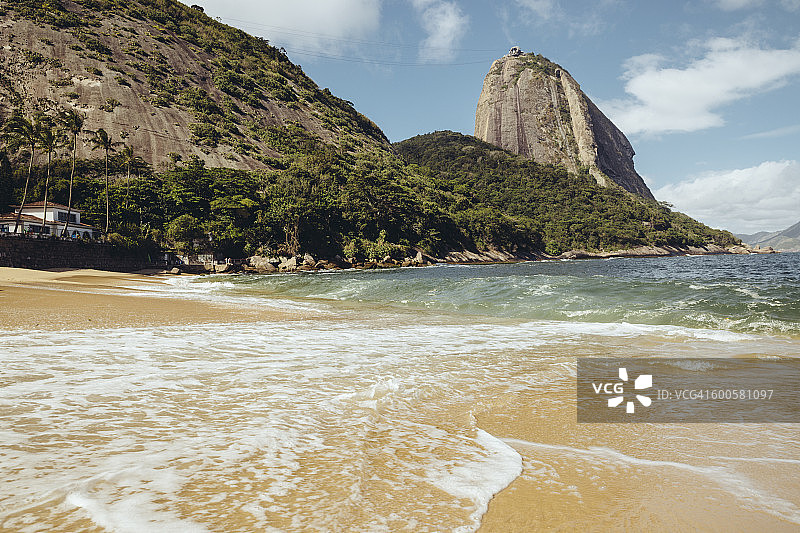 红色海滩和面包山之沙图片素材