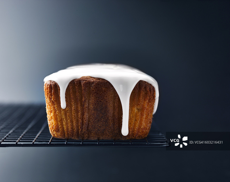 柠檬细雨蛋糕图片素材