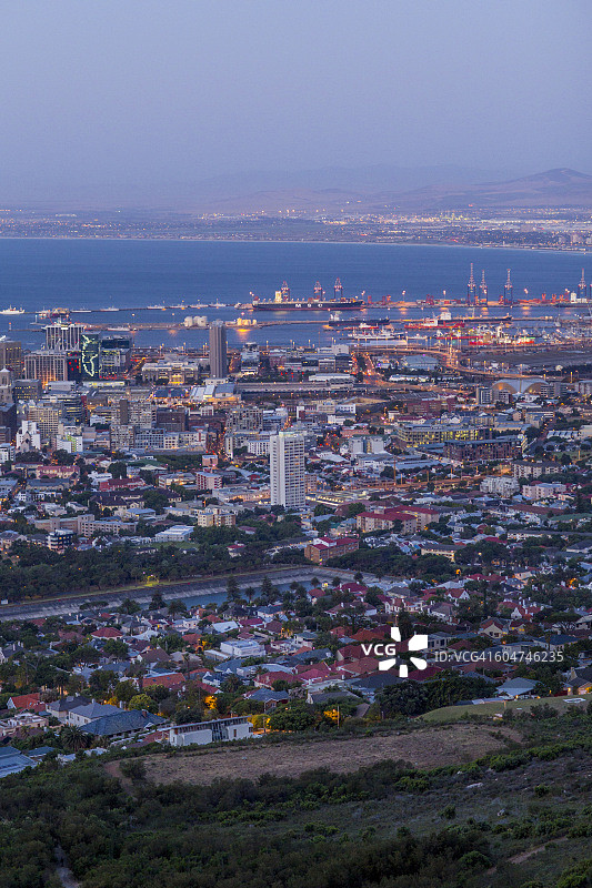 桌山和开普敦港的景色图片素材