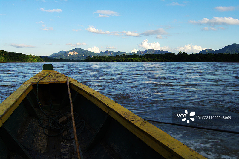在里奥贝尼河上航行图片素材