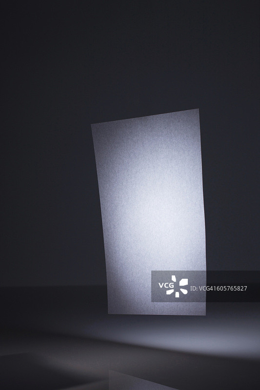 飘落的A4复印纸图片素材