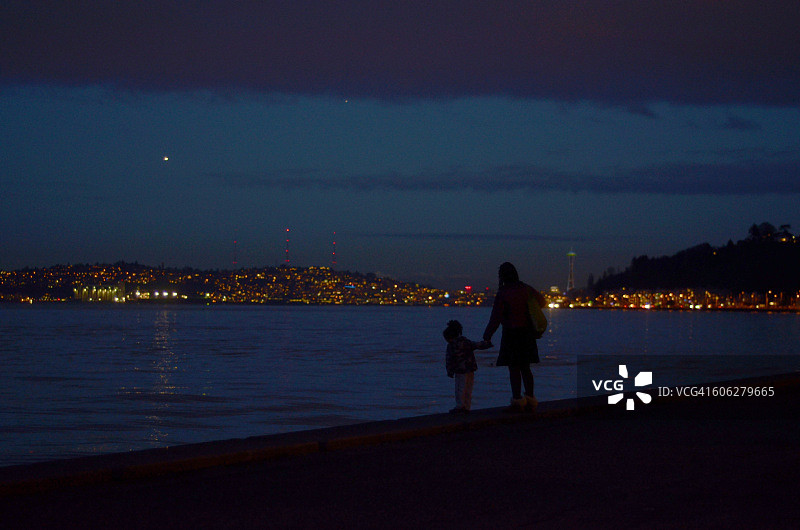 黄昏时的西雅图图片素材